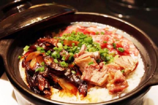 厨留香煲仔饭加盟